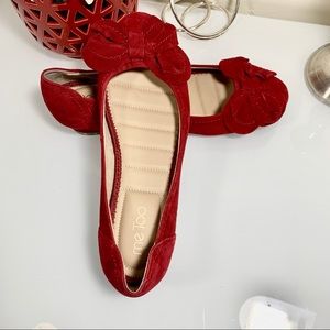 Me Too Women's Martina Flat Alpaca Suede Sz 9.5